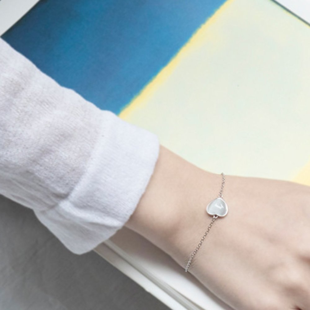 Charming 925 Sterling Silver Heart Bracelet.